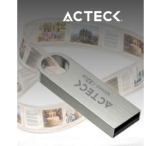 Memoria Acteck USB 32 GB metalica plata lectura 25 MBs escritura 5 MBs compacta resistente para uso diario