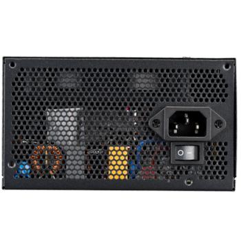 Fuente de Poder Cooler Master MWE Bronze V3 650W ATX 3.0 12V 80 Plus Bronze 24-pin No Modular Negro